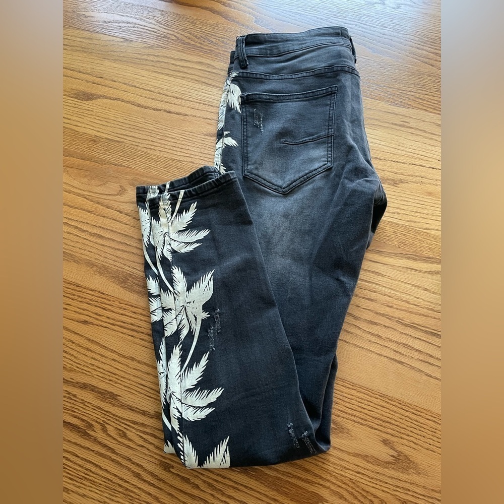 Valiant Paris Ripped Distressed Palm Print Jeans Size 32 - Picture 6 of 9